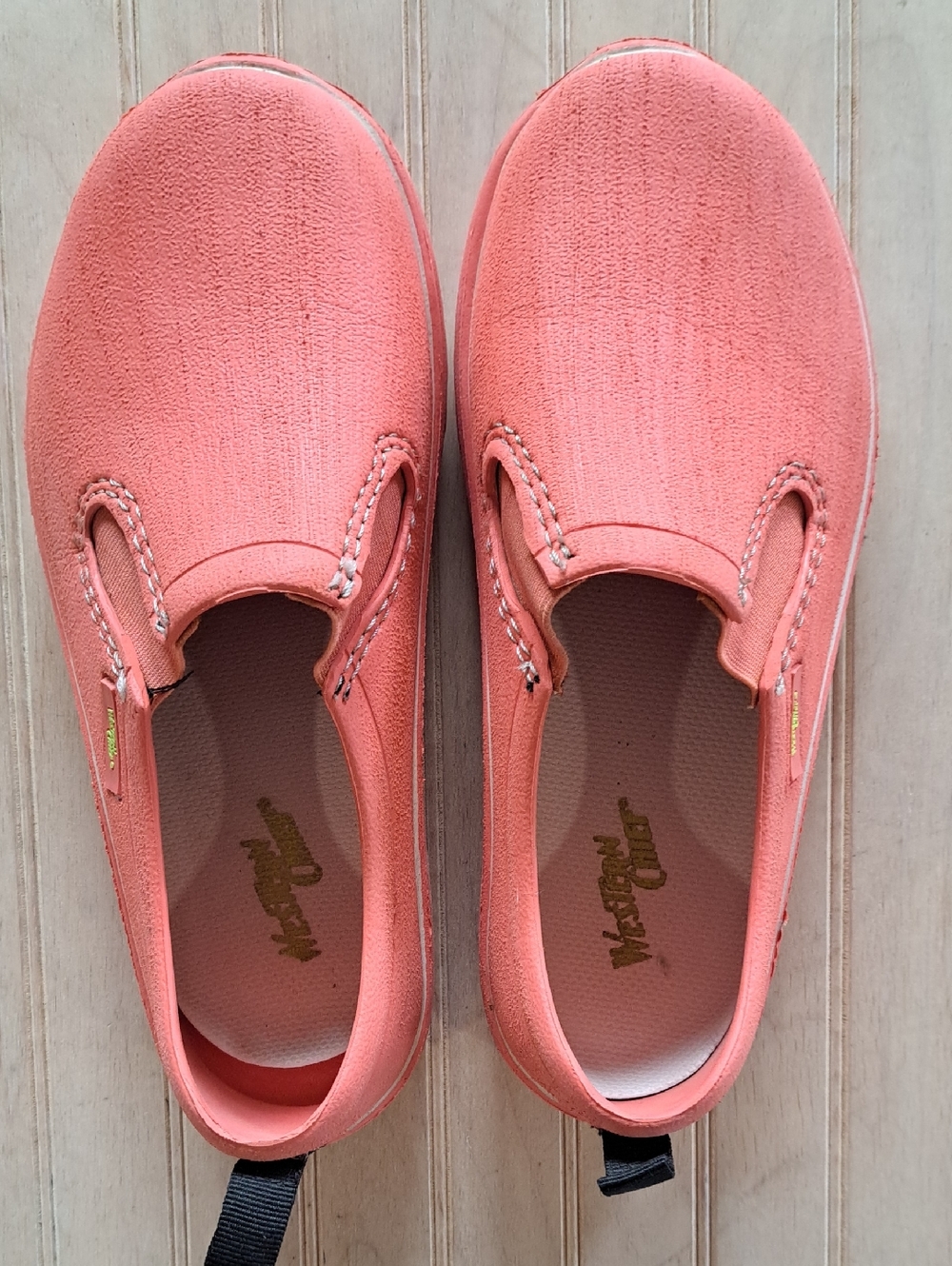 Western Chief Lightweight Garden Clogs Slip On Comfort Shoes Coral Pink Rubber